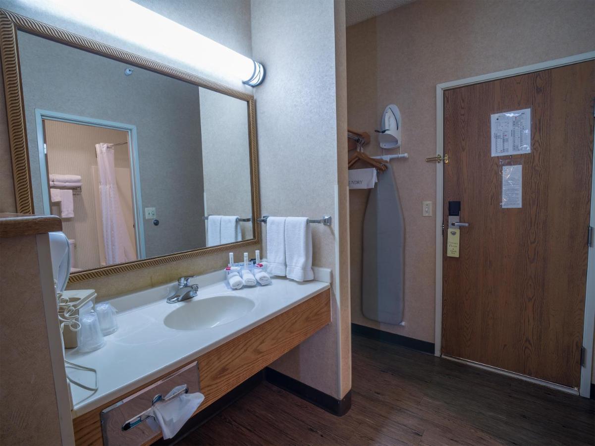 Hotel Miles 2*